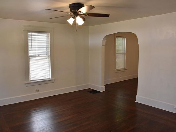 5th image of 759 Garden St