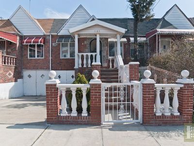 523 E 37th St, Brooklyn, NY, 11203