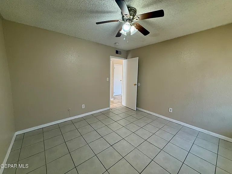 7113 El Cajon Dr — Photo 20