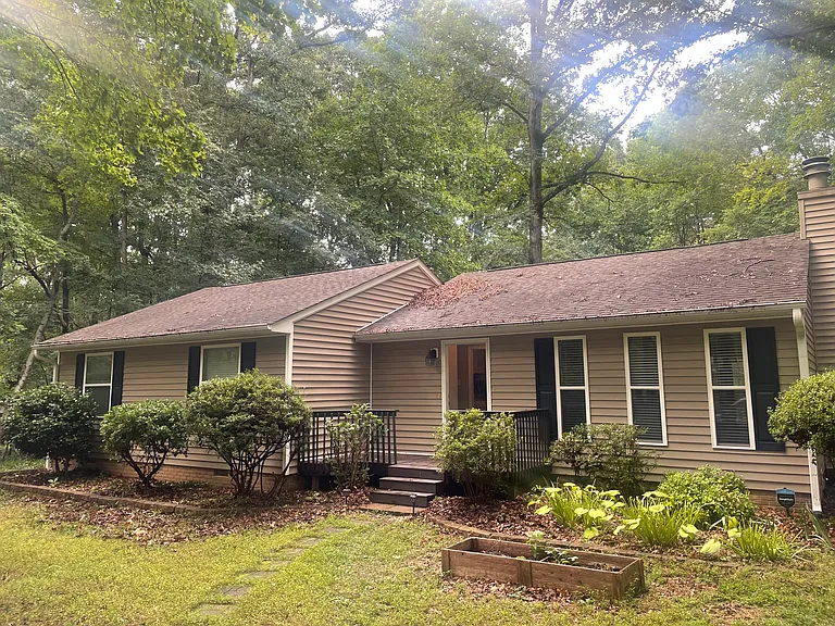 704 Wendy Way — Photo 1