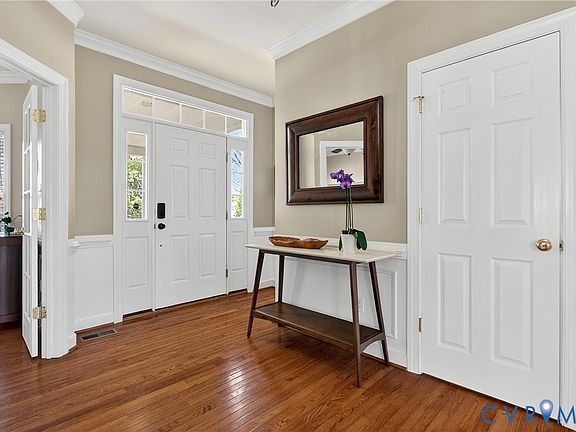 4th image of 9020 Brevet Ln