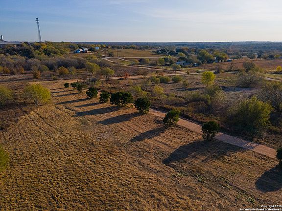 3rd image of 250 Spur Trl LOT 6