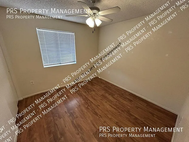 3147 E Edgewood Ave — Photo 14