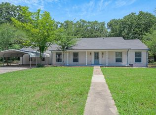 213 N Oaks Dr, Grand Saline, TX 75140