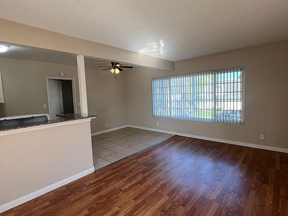 2nd image of 10932 Palma Vista Ave #4