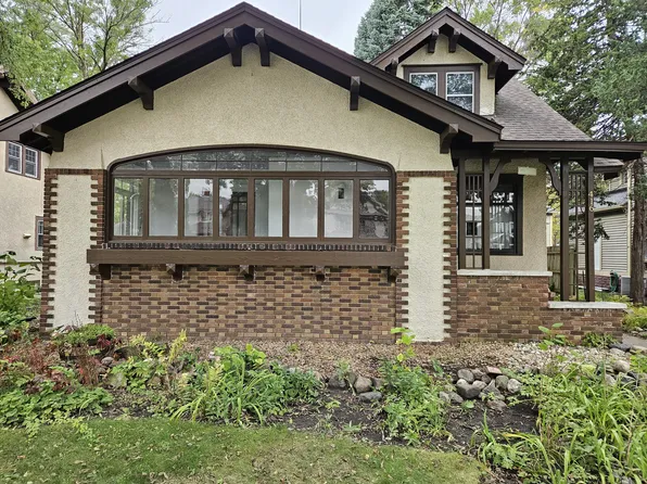 416 Hassan St SE, Hutchinson, MN 55350