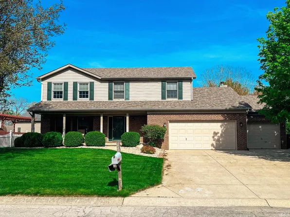 404 Greenland Ln, Yorktown, IN 47396