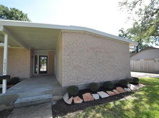 10230 Old Orchard Rd, La Porte, TX 77571