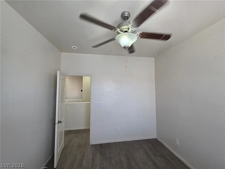 7510 Perla Del Mar Ave — Photo 31