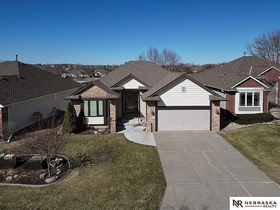 10072 S 172nd Cir, Omaha, NE 68136 Zillow