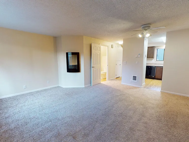 Kentfield Townhomes I & II — Photo 37