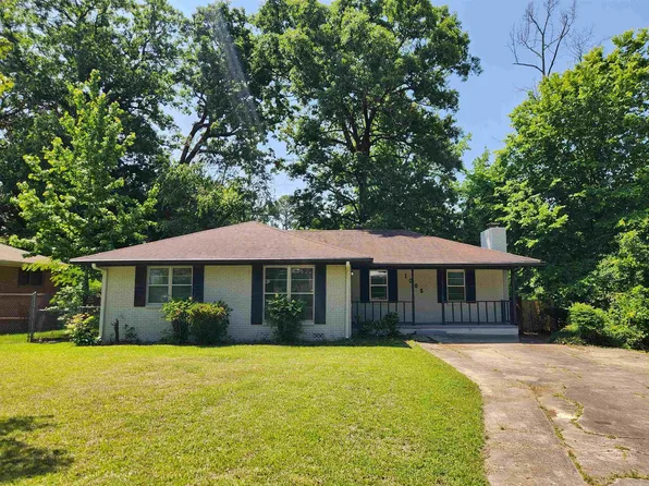 1005 Thompson St, Jacksonville, AR 72076