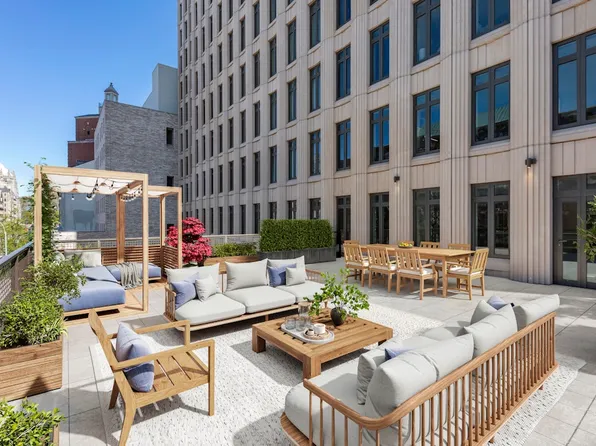 543 West 122nd Street image 1 of 18