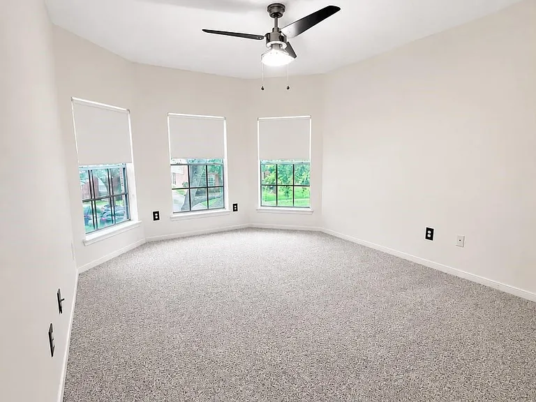11915 Gardner Park Ln — Photo 27