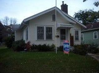 1137 Leavitt St, Waterloo, IA 50702