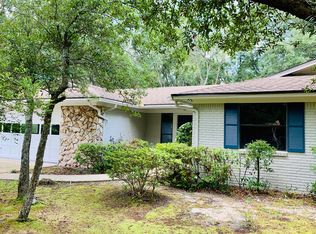 1528 Leeward Ln, Neptune Beach, FL 32266