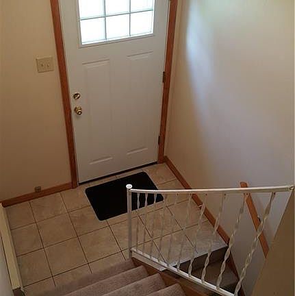 2nd image of 37 Muskoka Dr