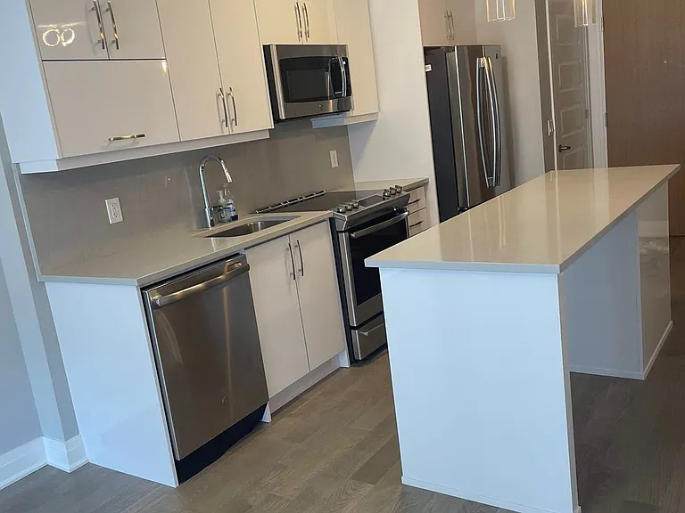 128 Grovewood Cmn #524 — Photo 3