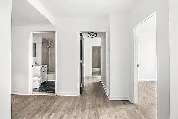 Rented by Mayell LLC | media 6