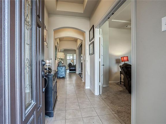 4th image of 1309 Mesa Crest Dr