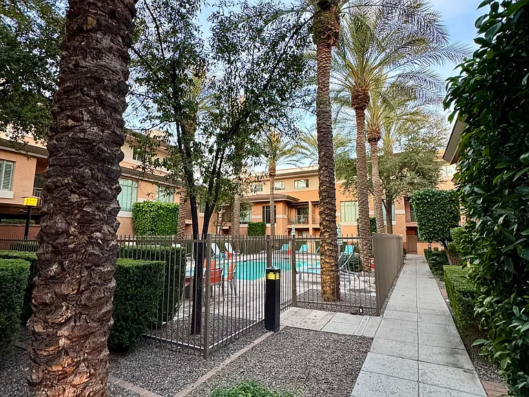 Pool entry