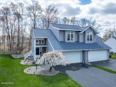 16 Captains Boulevard, Waterford, NY, 12188