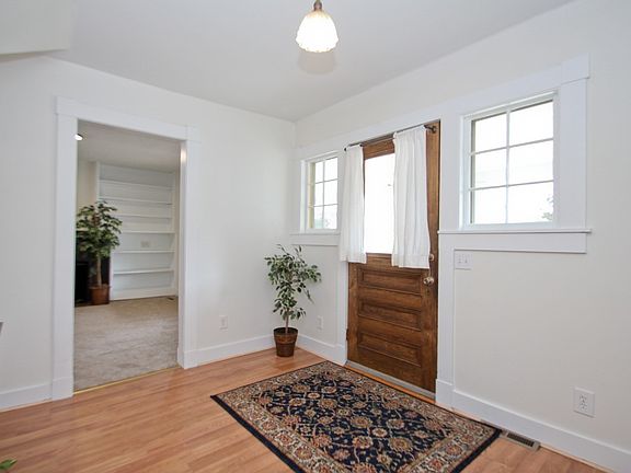 5th image of 38 Virginia St