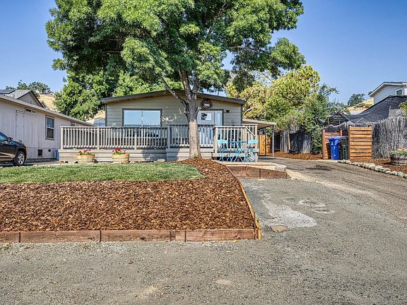 2nd image of 4225 3rd Avenue