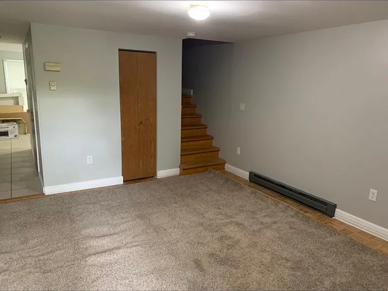 415 S 9th St — Photo 2