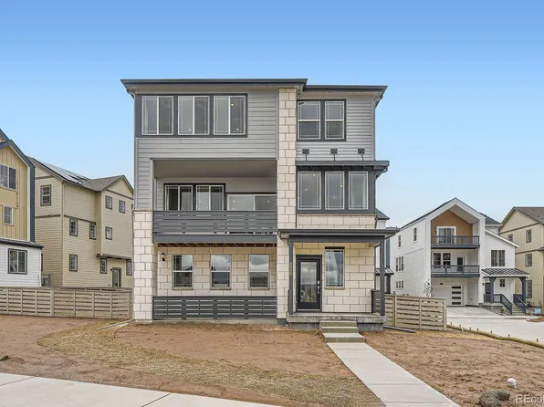 8846 Waterleaf Lane, Littleton, CO 80125