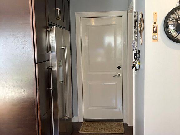 3rd image of 354 Arquilla Ct