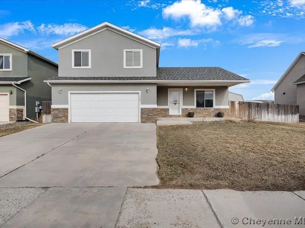 1701 Clydesdale Dr, Laramie, WY 82070