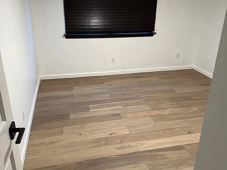 275 Donna Ave — Photo 17