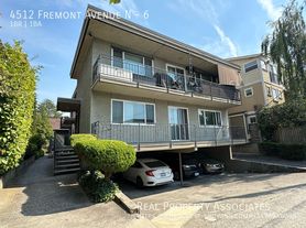 4512 Fremont Ave N, Seattle, WA