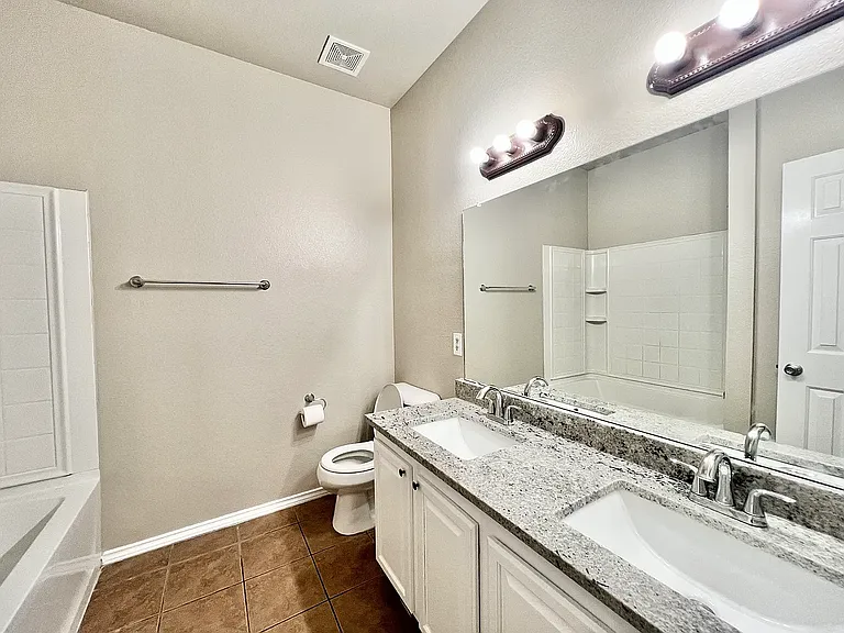 8221 Atherton St — Photo 9