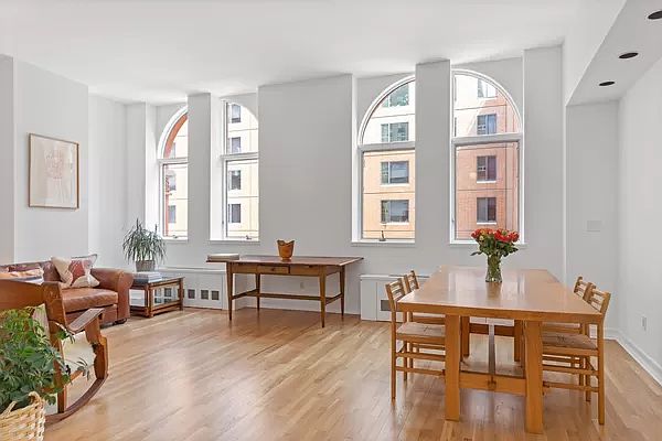 2nd image of 125 E 12th St APT 4G