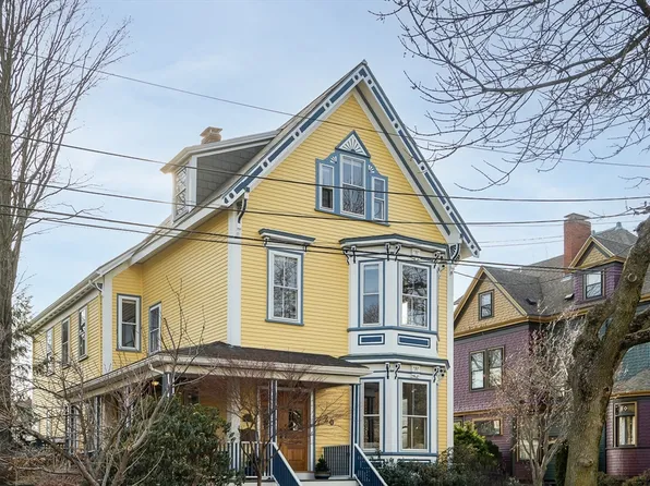 20 Garfield St, Cambridge, MA 02138