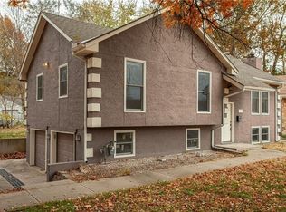 6719 Appleton Ave, Raytown, MO 64133