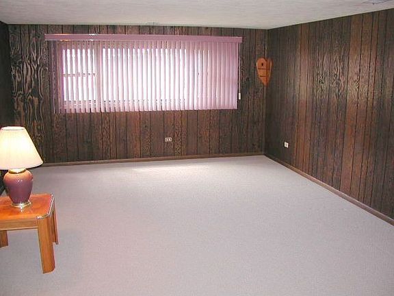 H-U-G-E Family Room