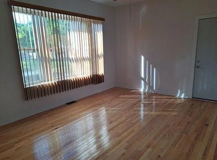 2 bed, $1,200 — Photo 2