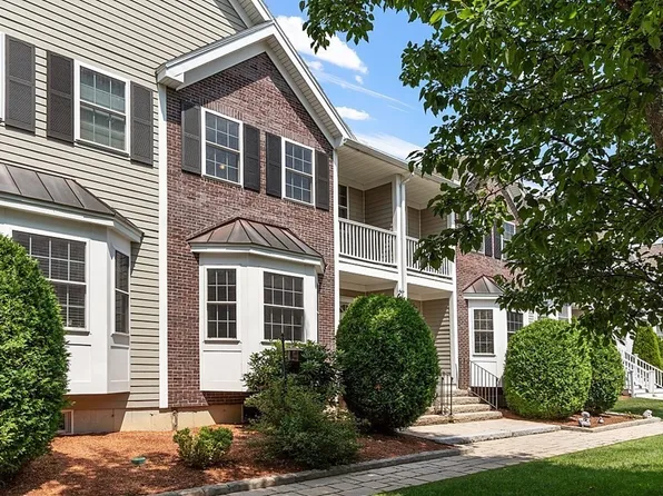 5 Coates Ln, Haverhill, MA 01835