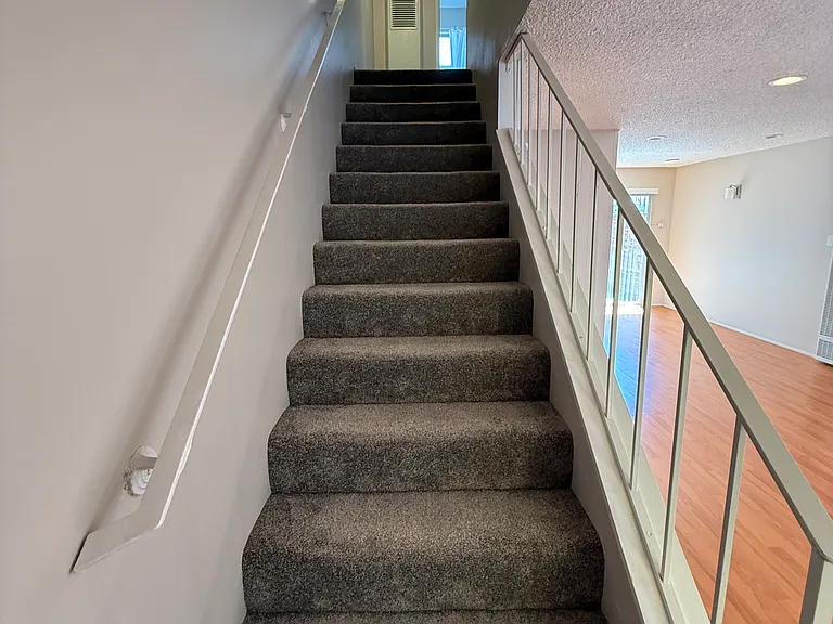 1026 Grover Ave #1 — Photo 12