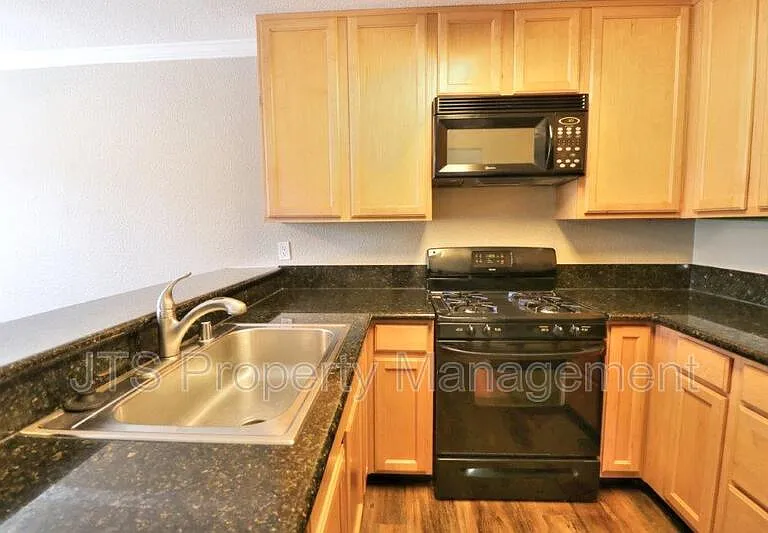 11150 Trinity River Dr #122 — Photo 9