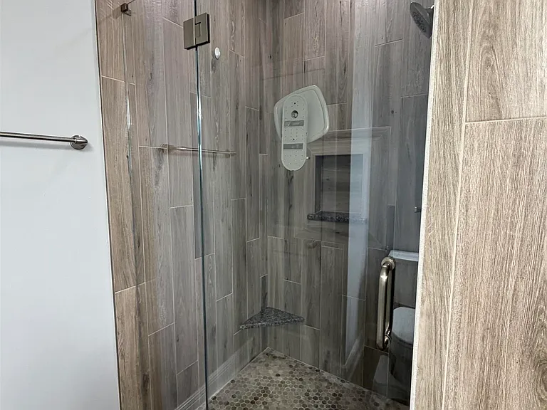 1046 Sedona Pines Dr — Photo 12