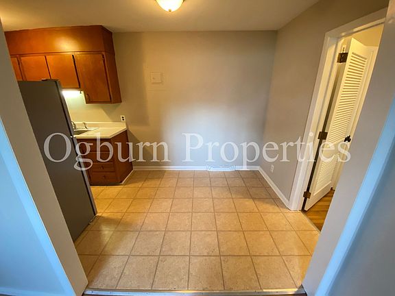 5th image of 1606-1610 W Northwest Blvd #1608-D