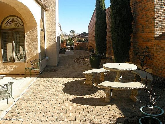 4th image of 3089 Avenida Crescente