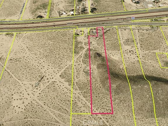 3rd image of 35155 Yermo Rd