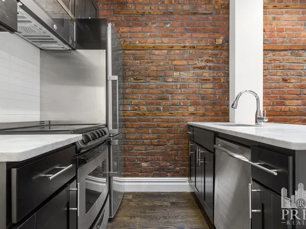 329 East 10th Street image 1 of 13