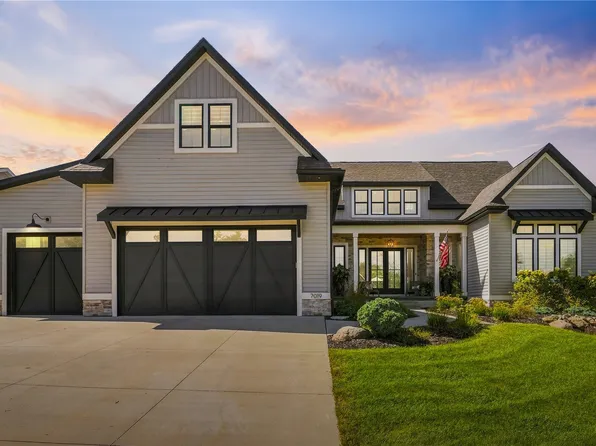 7019 Cottage Ridge Ct NE, Cedar Rapids, IA 52411
