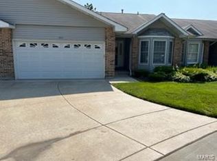704 Parc Forest Trl #5B, Saint Charles, MO
